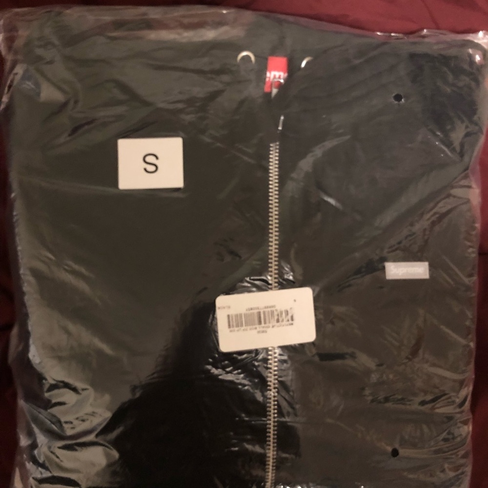 Supreme Reflective Small Box Zip Up Sweatshirt